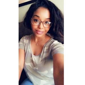 Meet your Posher, Dallina